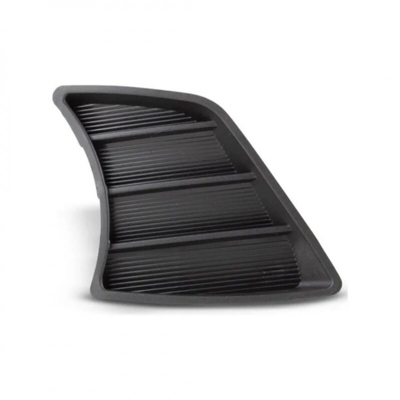 Grade Para-choque Hilux 2012 a 2015 Direito Preto