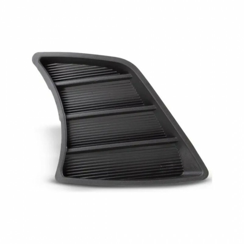 Moldura Farol de Milha Hilux 2012 a 2015 Dianteiro Direito Preto
